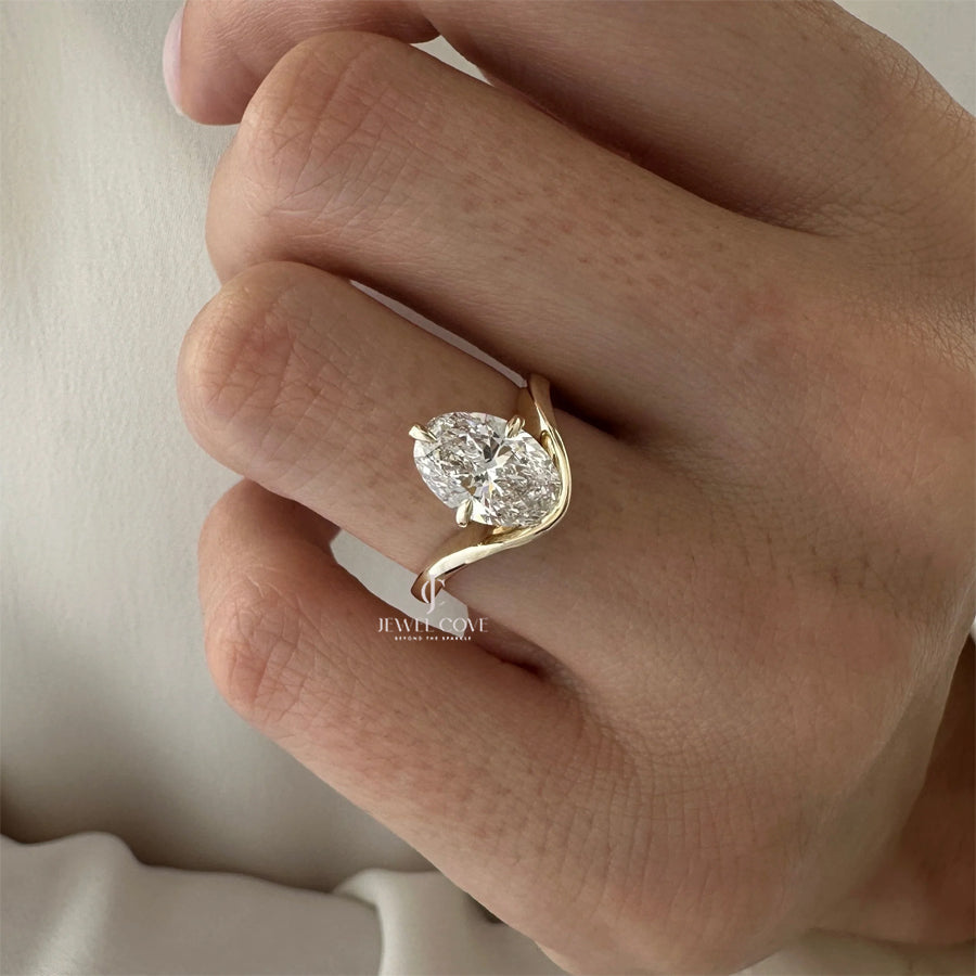 2 CT Oval Lab-Grown Claw Prong IGI Certified ring | Curved Setting | IGI Certified | Solitaire Ring