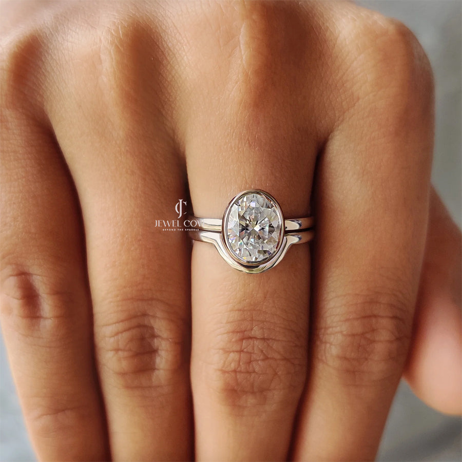 Solitaire Oval Engagement Ring With Wedding Band | Lab Grown Diamonds | IGI Certified