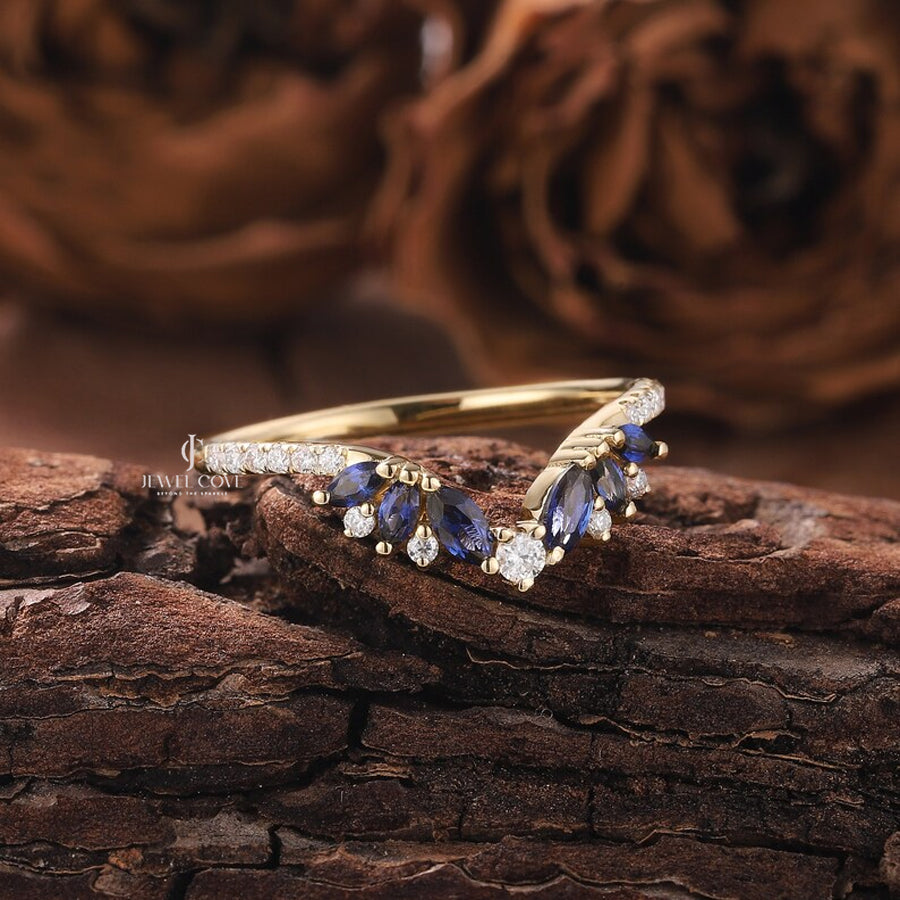 Blue Sapphire Cluster Wedding Band | Lab Grown Diamonds | IGI Certified
