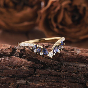 Blue Sapphire Cluster Wedding Band | Lab Grown Diamonds | IGI Certified