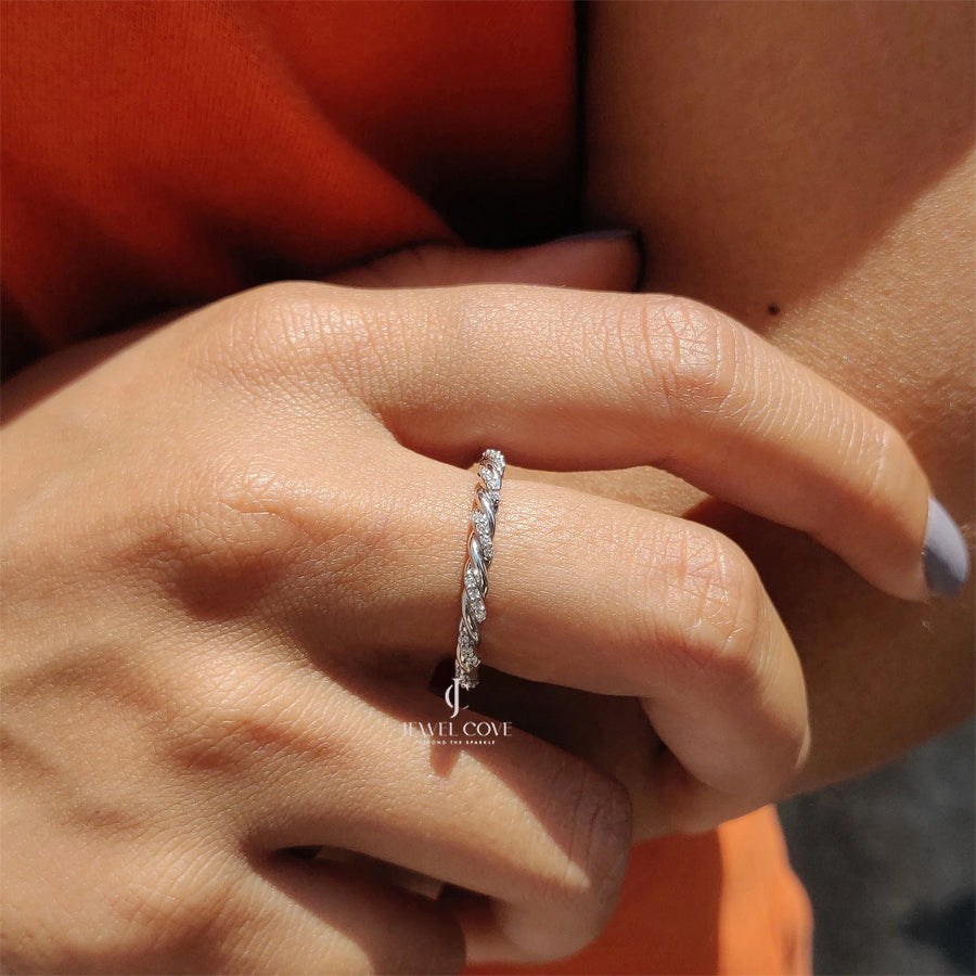 Twisted Eternity Band With Round Lab Grown Diamonds | IGI Certified