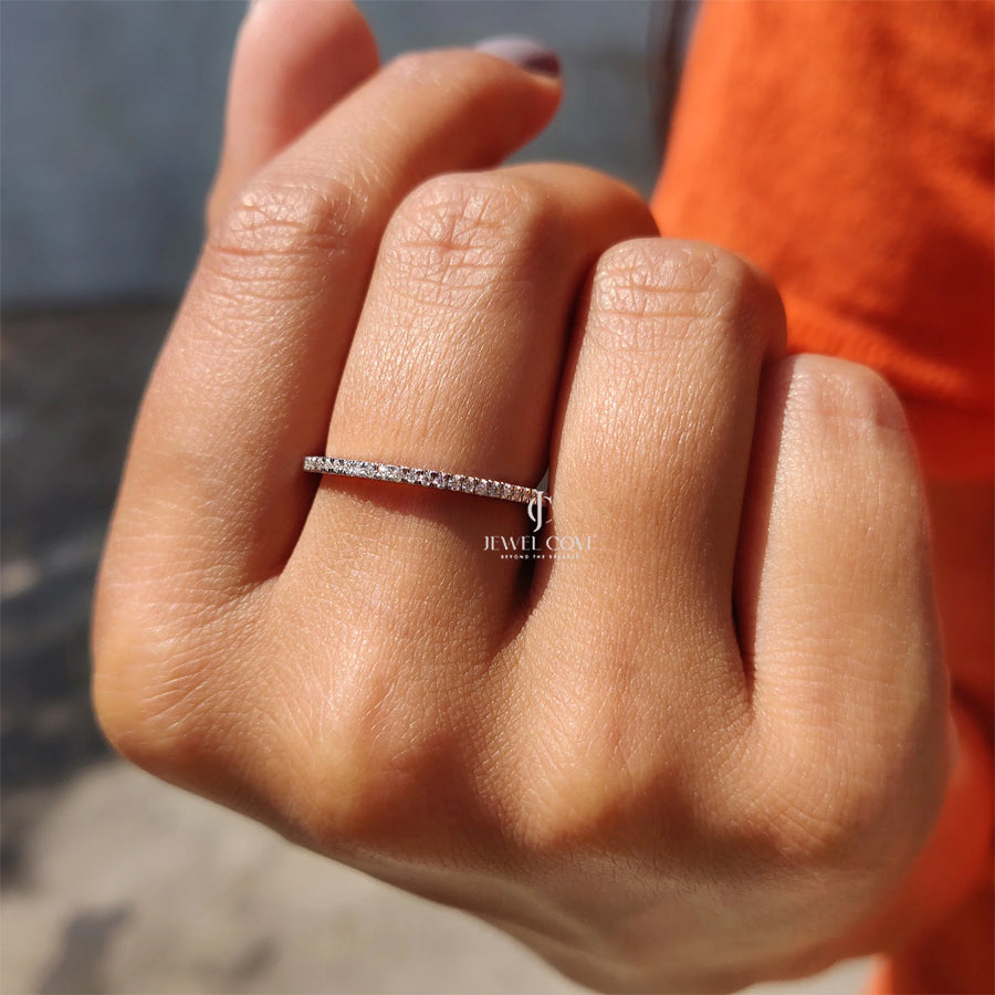 Twisted Eternity Band With Round Lab Grown Diamonds | IGI Certified