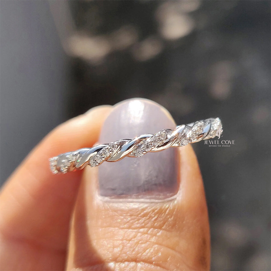 Twisted Eternity Band With Round Lab Grown Diamonds | IGI Certified