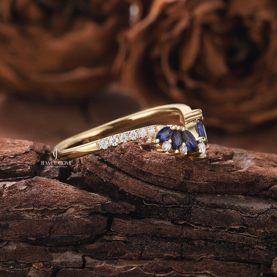 Blue Sapphire Cluster Wedding Band | Lab Grown Diamonds | IGI Certified