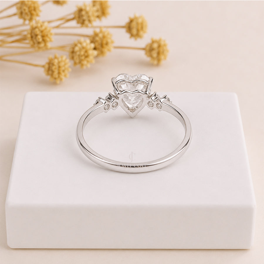 1CT Heart Cut with Round Diamond Promise Ring | Lab Grown Diamonds | IGI Certified