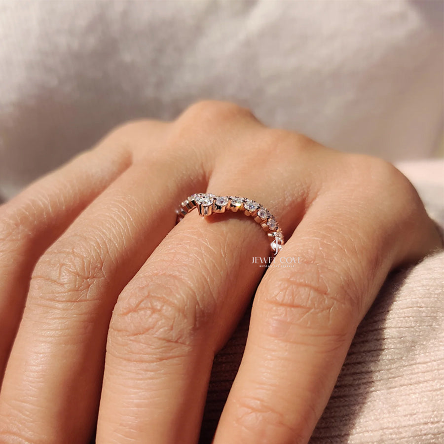 Round Cut Stackable Wedding Band In Double Row Chevron Style | Lab Grown Diamonds | IGI Certified | E-F Color