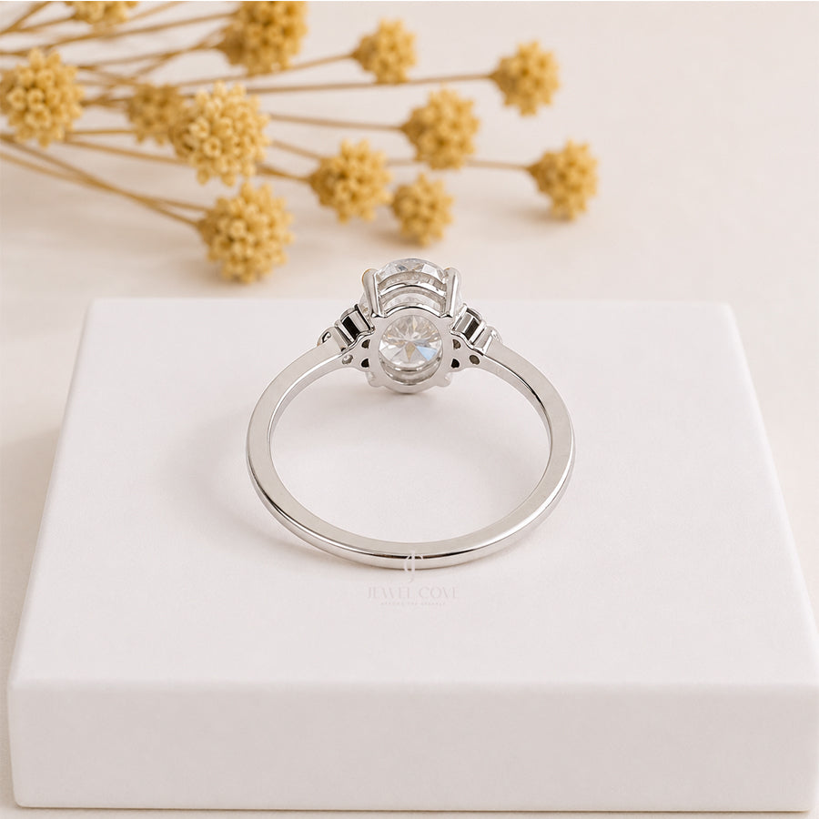 Oval Cut with Side Round Diamond Daily Wear Ring | Lab Grown Diamonds | IGI Certified