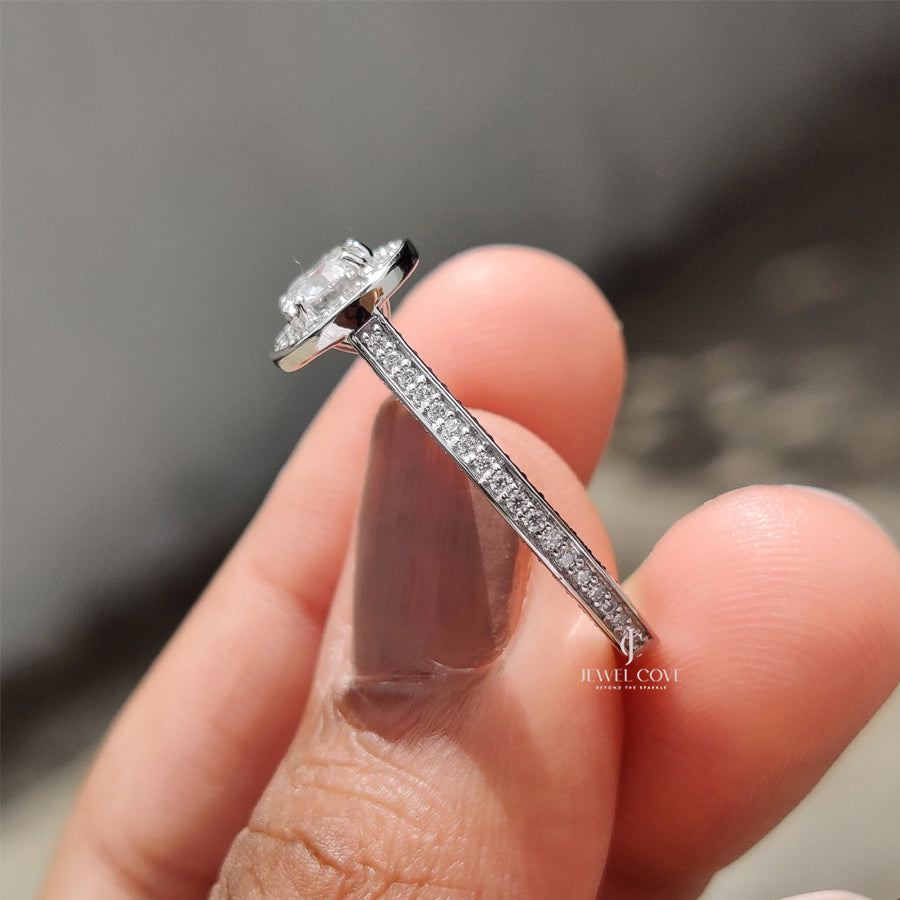 Bezel Halo Engagement Ring with Round Diamond | Lab Grown Diamonds | IGI Certified