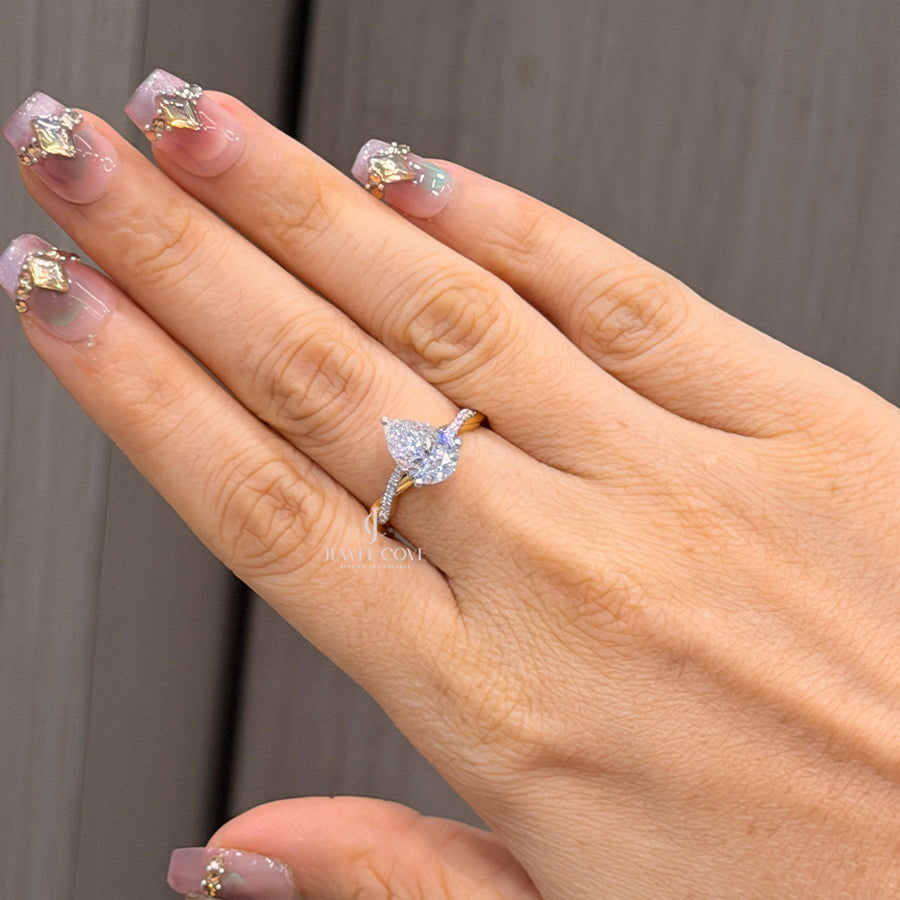 2CT Pear Split Shank Engagemnet Ring | Lab Grown Diamonds | IGI Certified