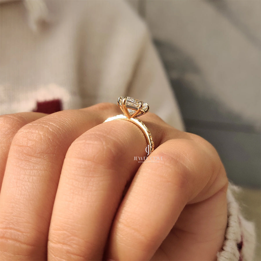 Inspired Dutch Marquise Engagement Ring in Sunflower Design Lab-Grown Diamond| IGI Certified