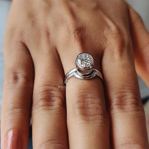 Solitaire Oval Engagement Ring With Wedding Band | Lab Grown Diamonds | IGI Certified