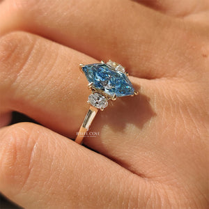 Blue Dutch Marquise Trilogy Engagement Ring with Oval Side Stones | Lab Grown Diamonds | IGI Certified