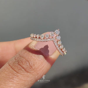 Round Cut Stackable Wedding Band In Double Row Chevron Style | Lab Grown Diamonds | IGI Certified | E-F Color
