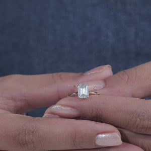 1.5CT Emerald Solitaire Lab Grown Minimalist Shank Yellow Gold Ring | IGI Certified